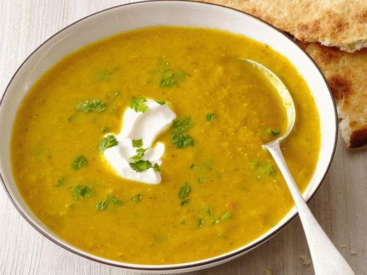 Foto juha od leće sa začinima