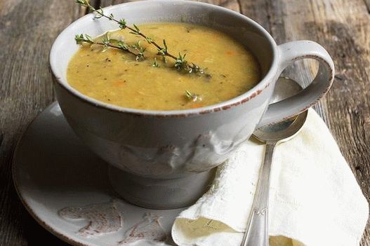 Fotografija Curry grahove juhe od graška