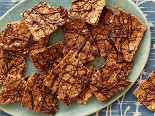 Foto krekeri s kikirikijevim maslacem