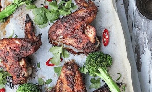 Foto pileća pileća krila