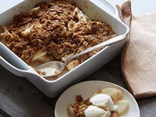 Foto drobljenje s kruškom i đumbirom