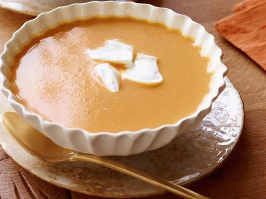 Foto slatka krem   juha od krumpira