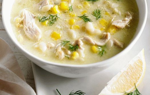 Foto pileća juha s kukuruzom i orzo paste