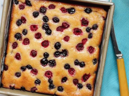 Foto limun-bobica pita sa medom