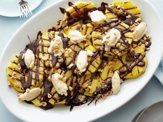 Fotografija jela - ananas na žaru i desert Nutella