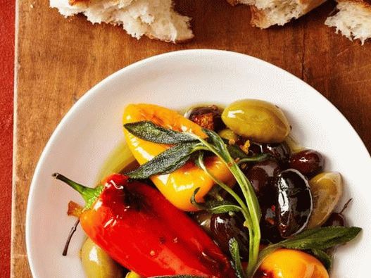 Fotografija jela - pržena paprika s maslinama