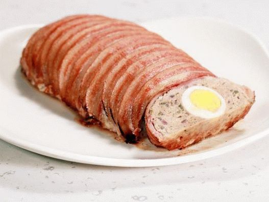 Mitlof s jajetom i slanina sa špinatom garniš