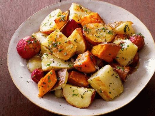 Fotografija jela - Mješavina krumpira pečena s biljem