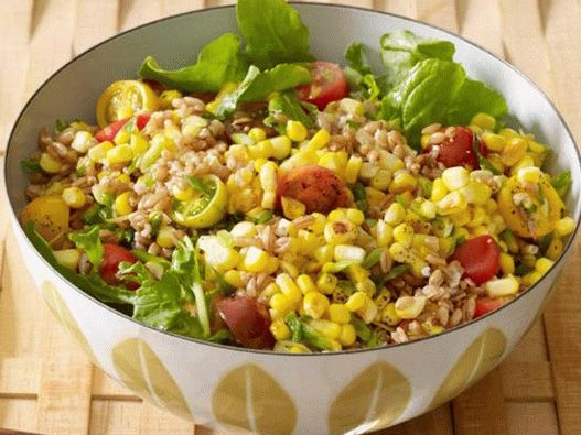 Fotografija jela - Topla salata od kukuruza i pšenice