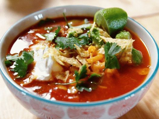 Foto meksička pileća juha u sporom kuhalu