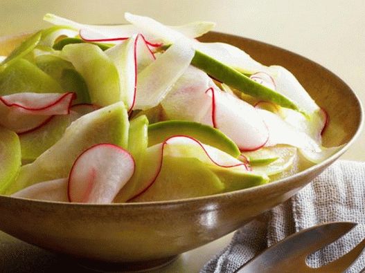 Fotografija jela - salata od hajota i avokada