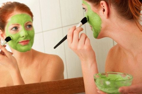 Maska za lice od zobene kaše i njezine karakteristike