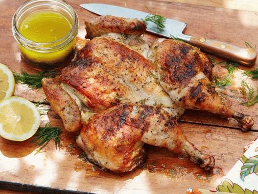 Fotografija grčkog piletine na roštilju