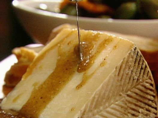 Fotografija jela - španjolski sir i tapas meda