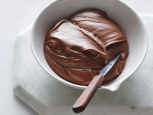 Fotografija posuđa - Američka čokoladna maslačka krema
