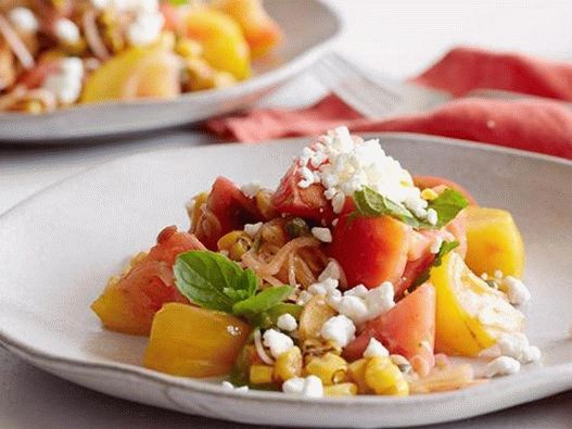 Fotografija jela - Salata s kukuruzom na žaru, rajčicom i preljevom od vinaigreta