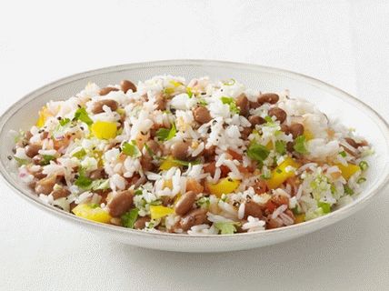 Foto salata s grahom i rižom