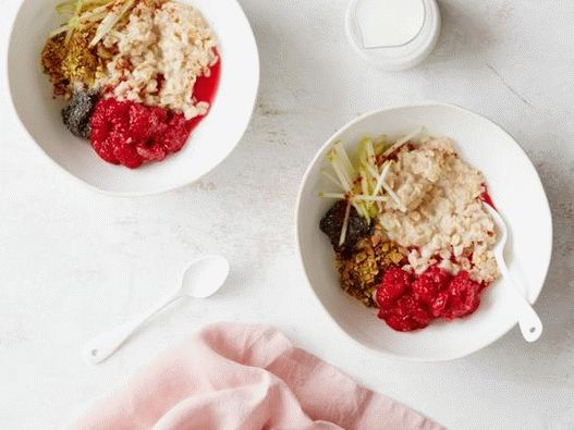 Foto skandinavska kaša za doručak