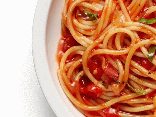 Fotografija špageta s umakom od marinare