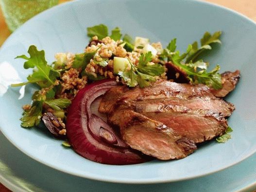 Foto šnicla sa salatom Tabou