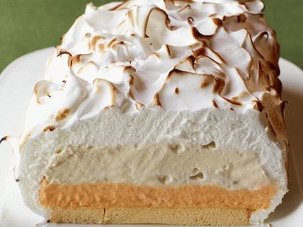 Fotografija kolača Meringue sa sladoledom