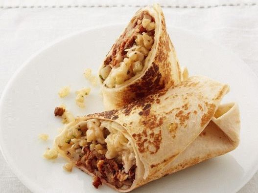 Fotografija jela - Burrito s karfiolom i chorizo