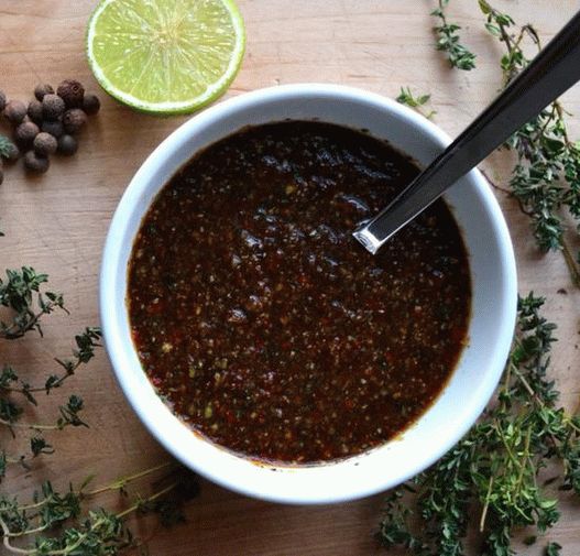 Foto jamajkanska kretenska marinada kod kuće